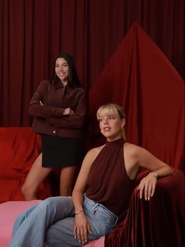 Mafer y Miranda Neyra para una campaña publicitaria / IG: @maferneyra Mafer y Miranda Neyra para una campaña publicitaria / IG: @maferneyra