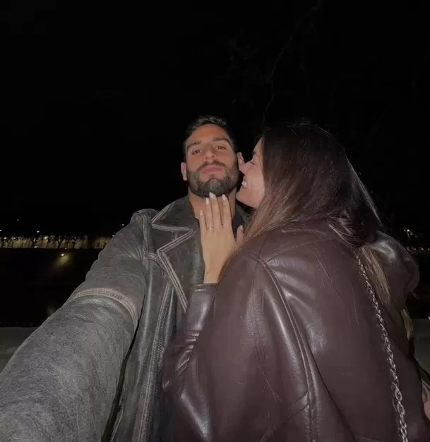 Majo Parodi mostró su anillo de compromiso en redes sociales / Instagram Majo Parodi mostró su anillo de compromiso en redes sociales / Instagram