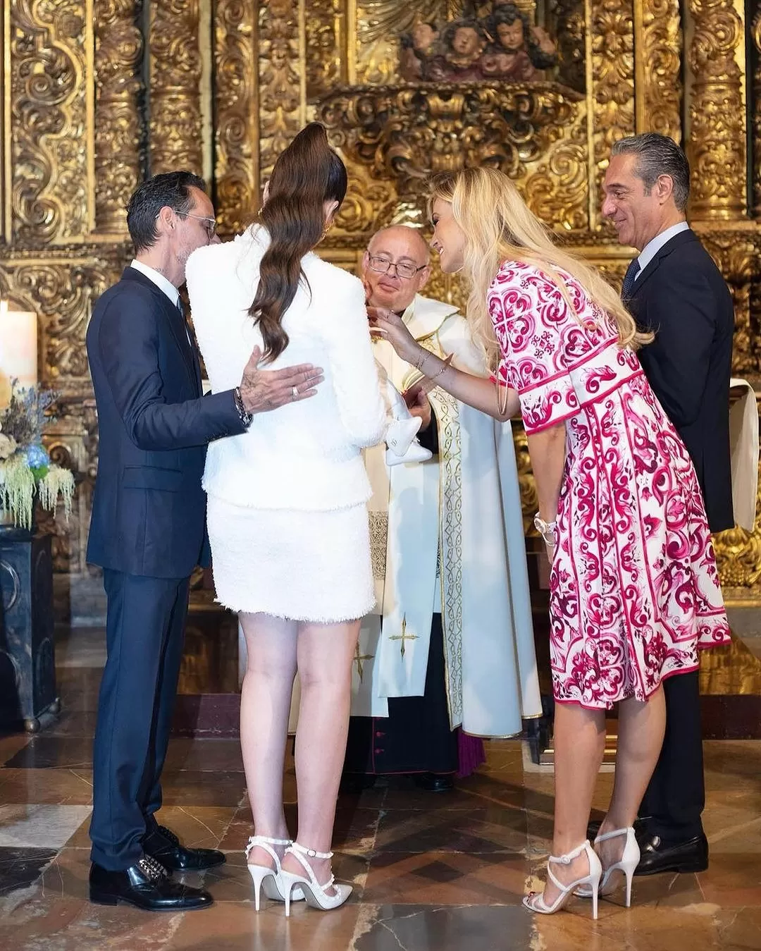 Nadia Ferreyra y Marc Anthony celebraron a su bebé en la Catedral de México el último fin de semana/ Foto: Instagram