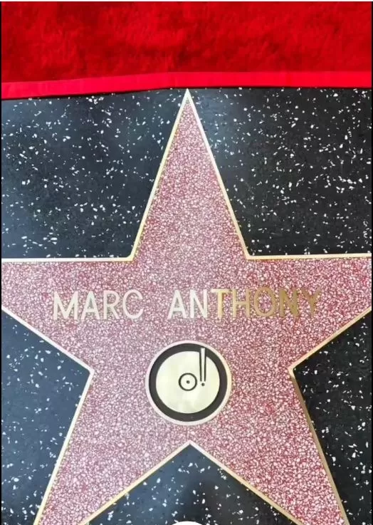 Marc Anthony ya tiene su estrella en el famoso Paseo de las Estrellas de Hollywood/ Foto: IG hwdwalkoffame