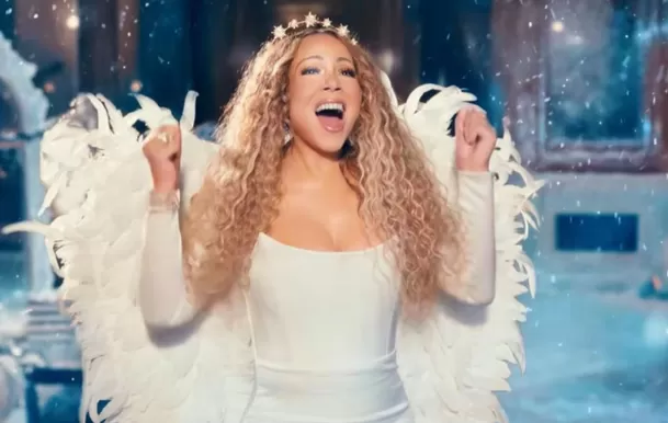 Mariah Carey le dio la bienvenida a la Navidad con su clásica canción / Captura Mariah Carey le dio la bienvenida a la Navidad con su clásica canción / Captura