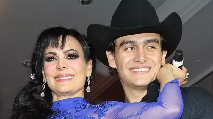 Maribel Guardia reveló qué pasará con las cenizas de su hijo Julián Figueroa. Fuente: Instagram Maribel Guardia reveló qué pasará con las cenizas de su hijo Julián Figueroa. Fuente: Instagram