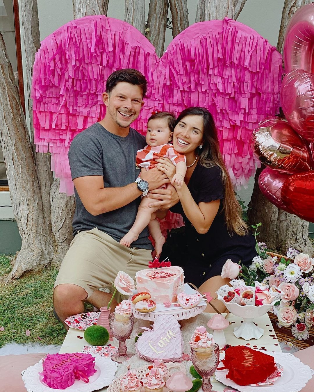 Mario Hart y Korina Rivadeneira: La tierna celebración de los cinco meses de Lara 