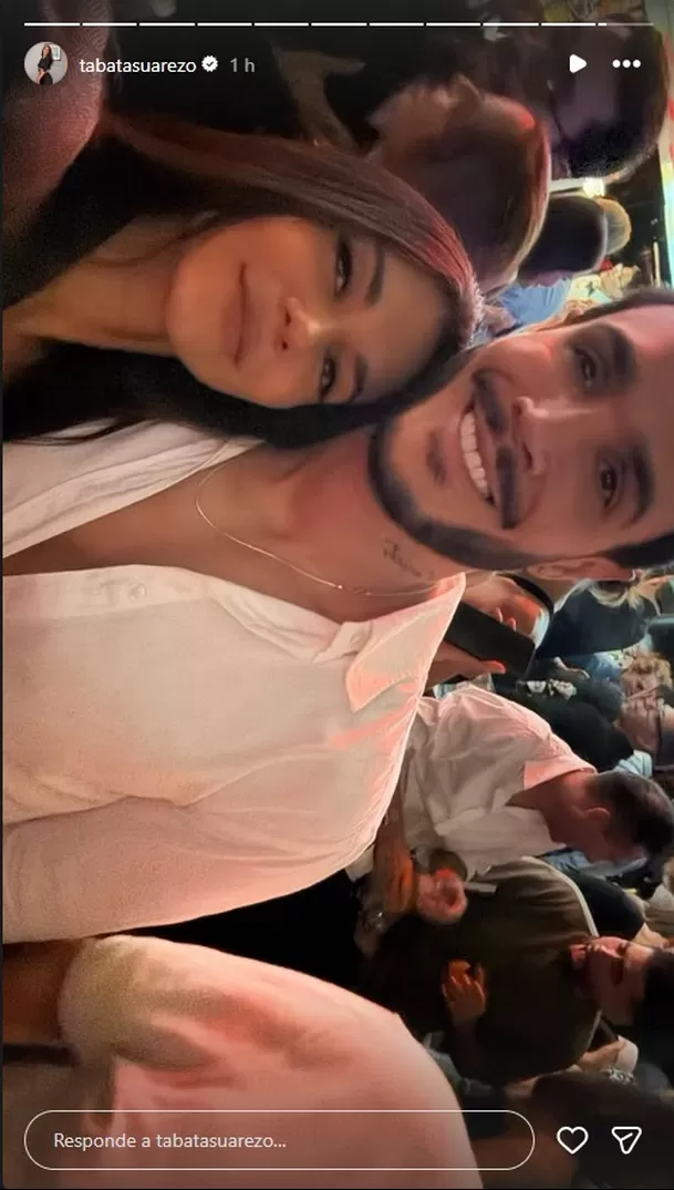 Tábata Suárez comparte foto junto a Mario Irivarren en una fiesta/ Captura Tábata Suárez comparte foto junto a Mario Irivarren en una fiesta/ Captura