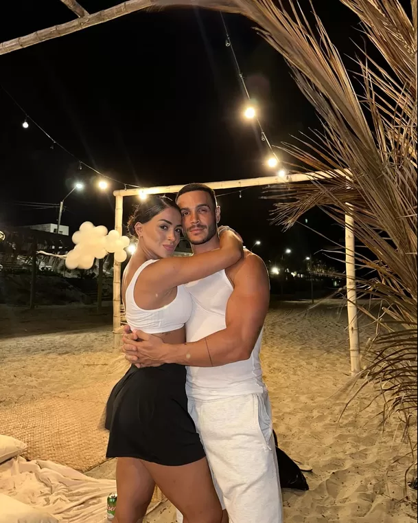 Mario Irivarren y su pareja Onelia Molina/Foto: Instagram Mario Irivarren y su pareja Onelia Molina/Foto: Instagram