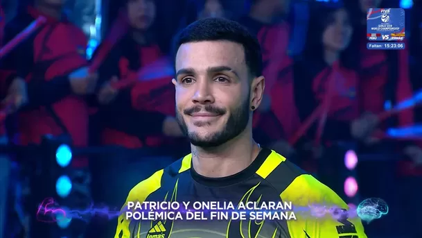 Mario y su particular “risa” cuando Patricio aclara “química” con Onelia. Fuente: AméricaTV