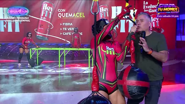 Mathías Brivio interrumpe en plena competencia por un error de Raysa Ortiz / AméricaTV Mathías Brivio interrumpe en plena competencia por un error de Raysa Ortiz / AméricaTV
