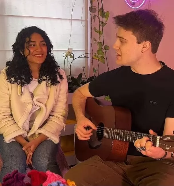 La influencer compartió una historia de Instagram durante la presentación del cantante en un festival y no dudó en dedicarle un romántico mensaje. Video: IG @mathispitzer.fone