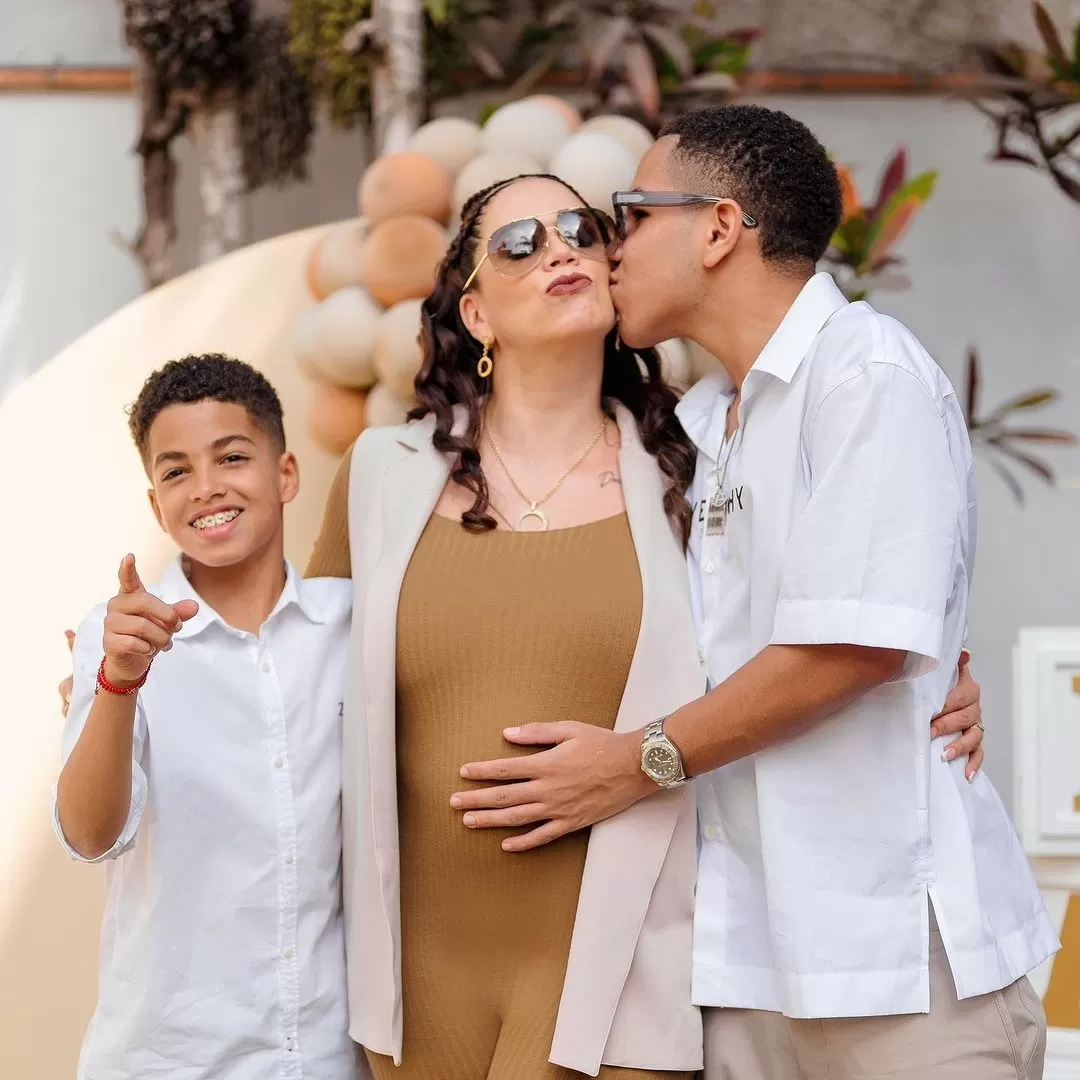 Melissa Klug con sus hijos Adriano y Jeremy Farfán / Fuente: Instagram