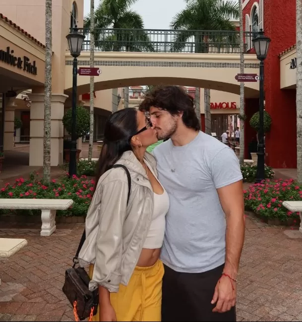 Samahara Lobatón oficializó su romance con Renato Rossini Jr./@samaharalobatonklug Samahara Lobatón oficializó su romance con Renato Rossini Jr./@samaharalobatonklug