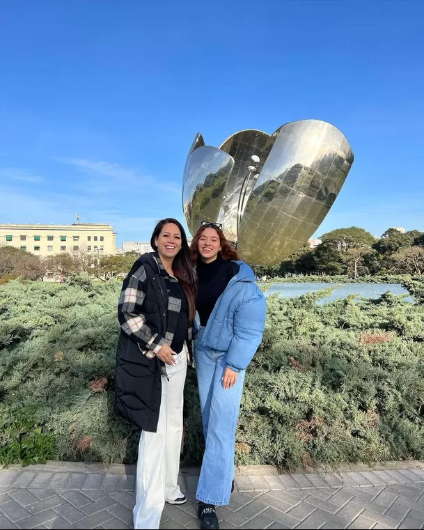 Melissa Klug y su hija Melissa en Buenos Aires Argentina/ Foto: IG Melissa Lobatón