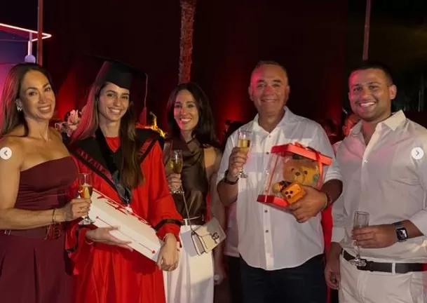 Con hermosas palabras, la popular 'Diosa' de EEG, celebró el camino recorrido por su primogénita y también recordó a su fallecida madre. Video: Instagram