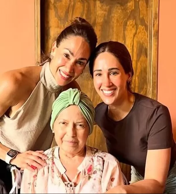 Melissa Loza compartió una emotiva carta tras la muerte de su madre, María Guadalupe Vigil, luego de una dura lucha contra el cáncer. Foto: Instagram