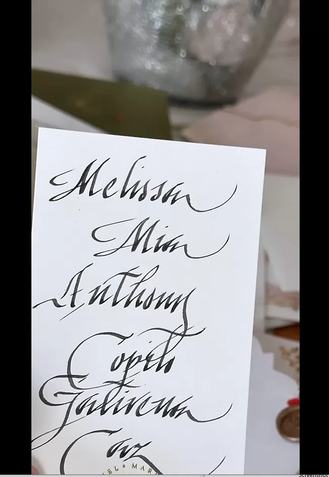 Elección de tipografía para los partes de matrimonio | Imagen: Instagram