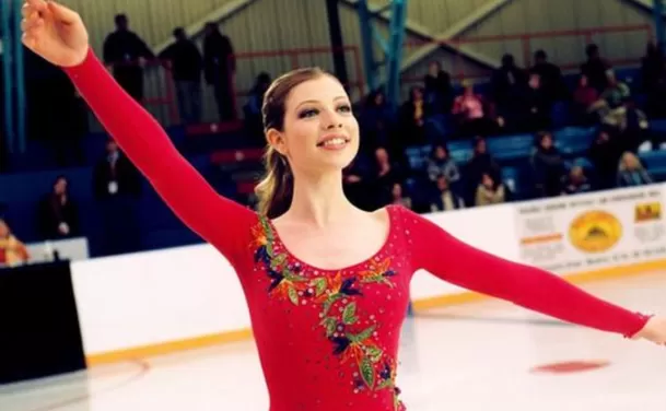 Michelle Trachtenberg protagonizó la película 'Sueños sobre hielo' de Disney / Disney Michelle Trachtenberg protagonizó la película 'Sueños sobre hielo' de Disney / Disney