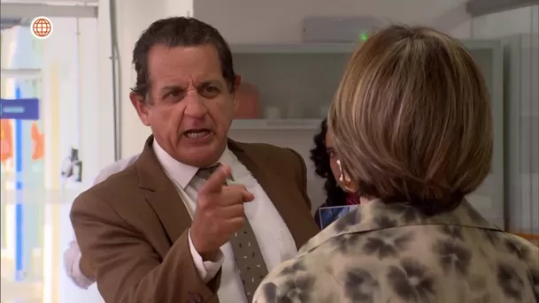 Miguel Ignacio enloqueció e insultó a Francesca tras despedirlo de la corporación / AméricaTV Miguel Ignacio enloqueció e insultó a Francesca tras despedirlo de la corporación / AméricaTV