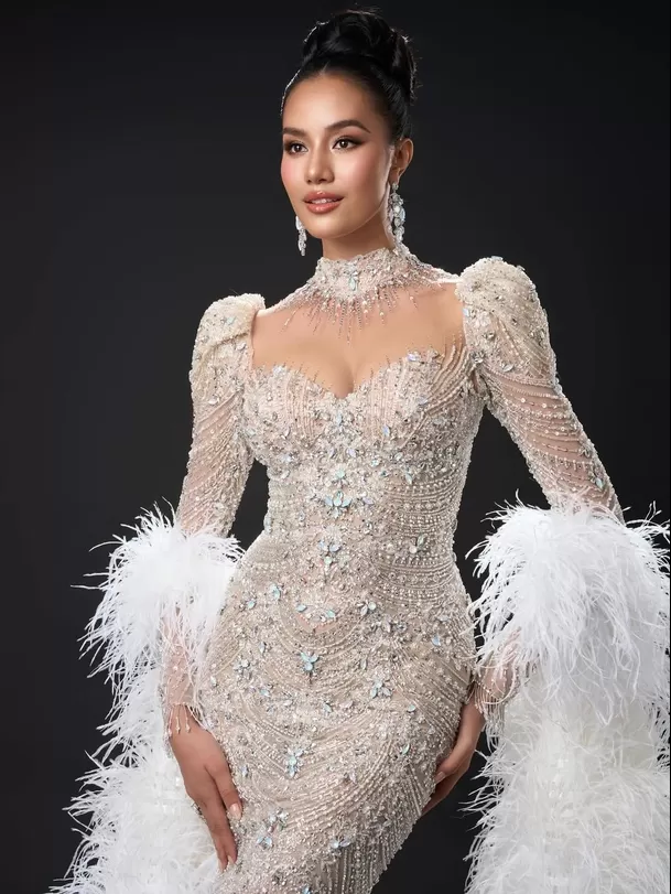 Suchata Chuangsri ganó la corona del certamen Miss Mundo 2025 / Instagram