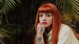 Mon Laferte anunció su embarazo durante transmisión en vivo