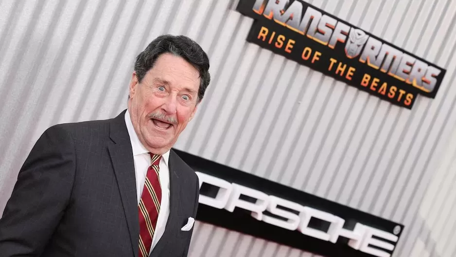 El actor de voz canadiense Peter Cullen, conocido mundialmente por interpretar a Optimus Prime en ‘Transformers’, falleció a los 85 años. Su familia confirmó la noticia y no reveló la causa de muerte (REUTERS/Amr Alfiky) El actor de voz canadiense Peter Cullen, conocido mundialmente por interpretar a Optimus Prime en ‘Transformers’, falleció a los 85 años. Su familia confirmó la noticia y no reveló la causa de muerte (REUTERS/Amr Alfiky)