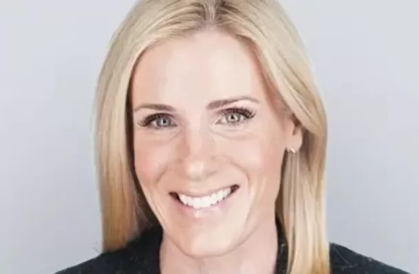 Kristin Cabot rompió su silencio tras escándalo viral en concierto de Coldplay / Instagram