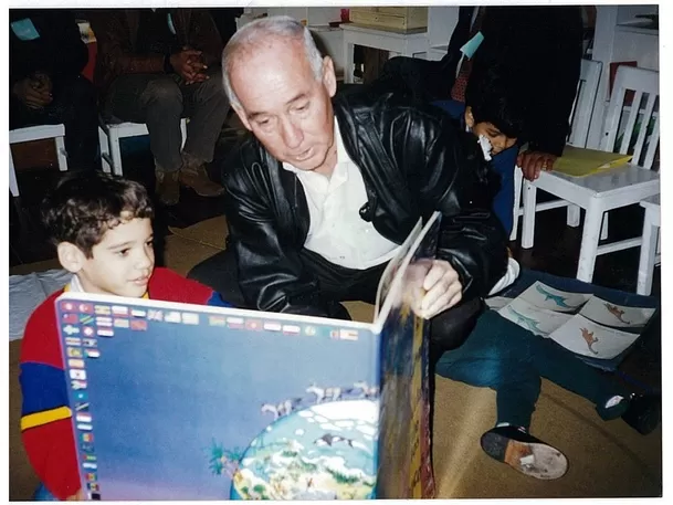 Guty Carrera se despidió de su abuelo Óscar Tapia con tierna foto / Instagram