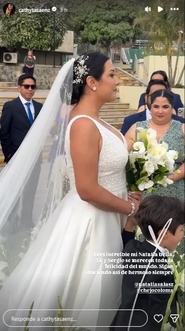 Natalia Salas caminó rumbo al altar junto a su pequeño hijo / Instagram Natalia Salas caminó rumbo al altar junto a su pequeño hijo / Instagram