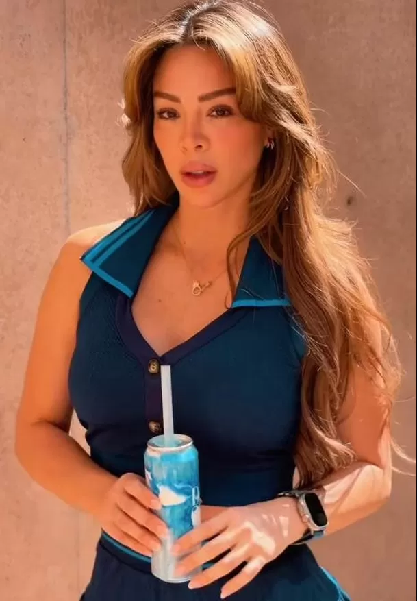 Sheyla Rojas compartió un video junto a su hijo y recibió cientos de comentarios. Entre ellos destacó el de Natalie Vértiz, quien no pudo ocultar su sorpresa al verlo convertido en todo un adolescente. Video: TikTok @shey_oficial1 Sheyla Rojas compartió un video junto a su hijo y recibió cientos de comentarios. Entre ellos destacó el de Natalie Vértiz, quien no pudo ocultar su sorpresa al verlo convertido en todo un adolescente. Video: TikTok @shey_oficial1
