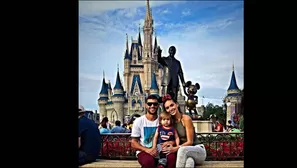 Natalie Vértiz y Yaco Eskenazi disfrutaron así de Disney