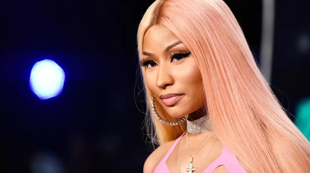 Nicki Minaj habló por teléfono con su padre horas antes de que sufriera un atropello mortal. Fuente: AFP