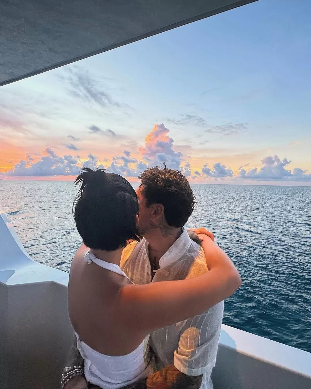 Ángela Aguilar y Christian Nodal en su luna de miel. Fuente: Instagram