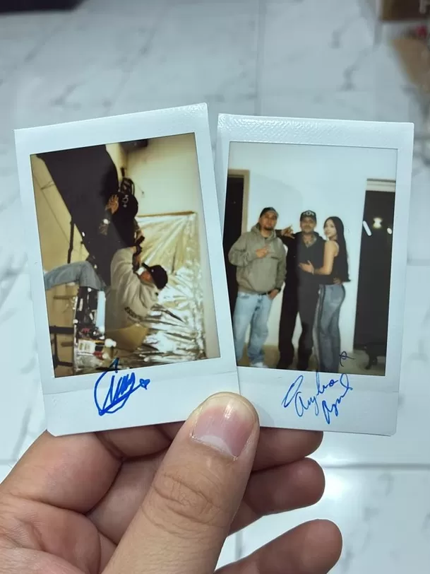 Ángela Aguilar acompañó a Christian Nodal a tatuarse / Instagram