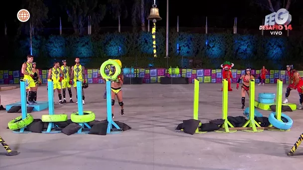 Onelia hizo perder a los combatientes tras insólitos errores contra Karen / AméricaTV