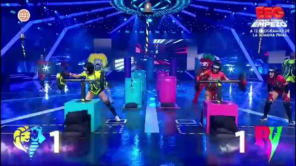 Karen Dejo sigue imparable en 'Esto es guerra'. Video: América TV Karen Dejo sigue imparable en 'Esto es guerra'. Video: América TV