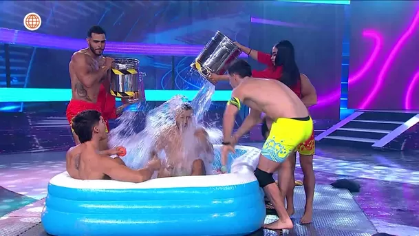 Onelia Molina se vengó de Said y lo castigó con baldazo de agua fría / AméricaTV