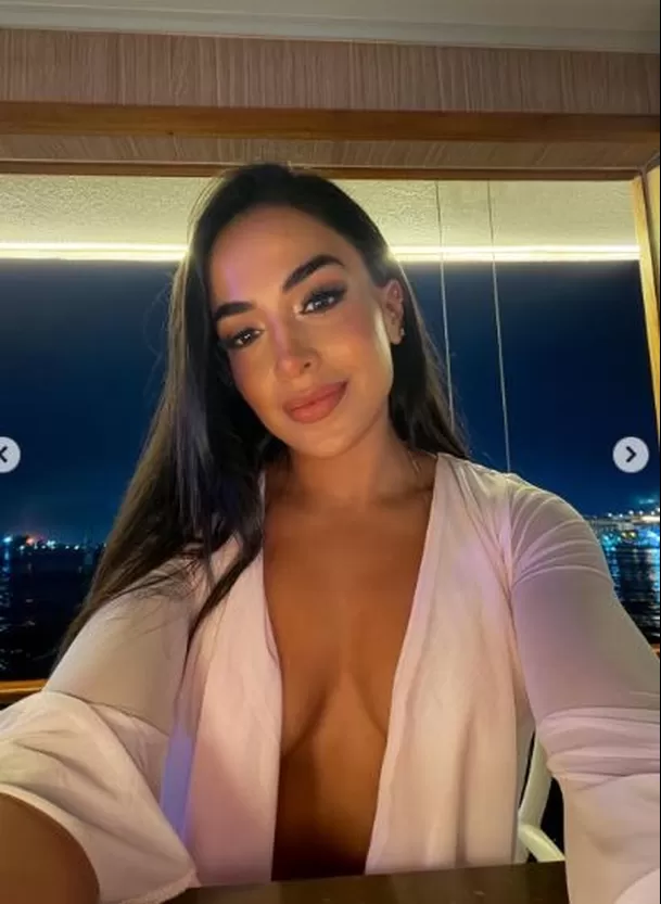 La integrante de 'Esto es Guerra' compartió imágenes de su paso por Colombia y sorprendió a sus seguidores con un arriesgado outfit que se robó todas las miradas Video: Instagram @oneliamolina_ La integrante de 'Esto es Guerra' compartió imágenes de su paso por Colombia y sorprendió a sus seguidores con un arriesgado outfit que se robó todas las miradas Video: Instagram @oneliamolina_
