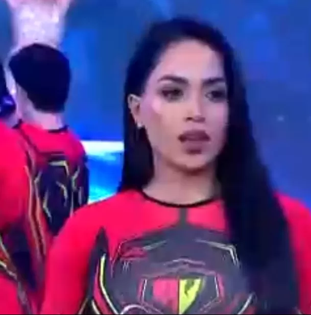 Onelia Molina al ver el ingreso de Alejandra Baigorria. Foto: América TV Onelia Molina al ver el ingreso de Alejandra Baigorria. Foto: América TV