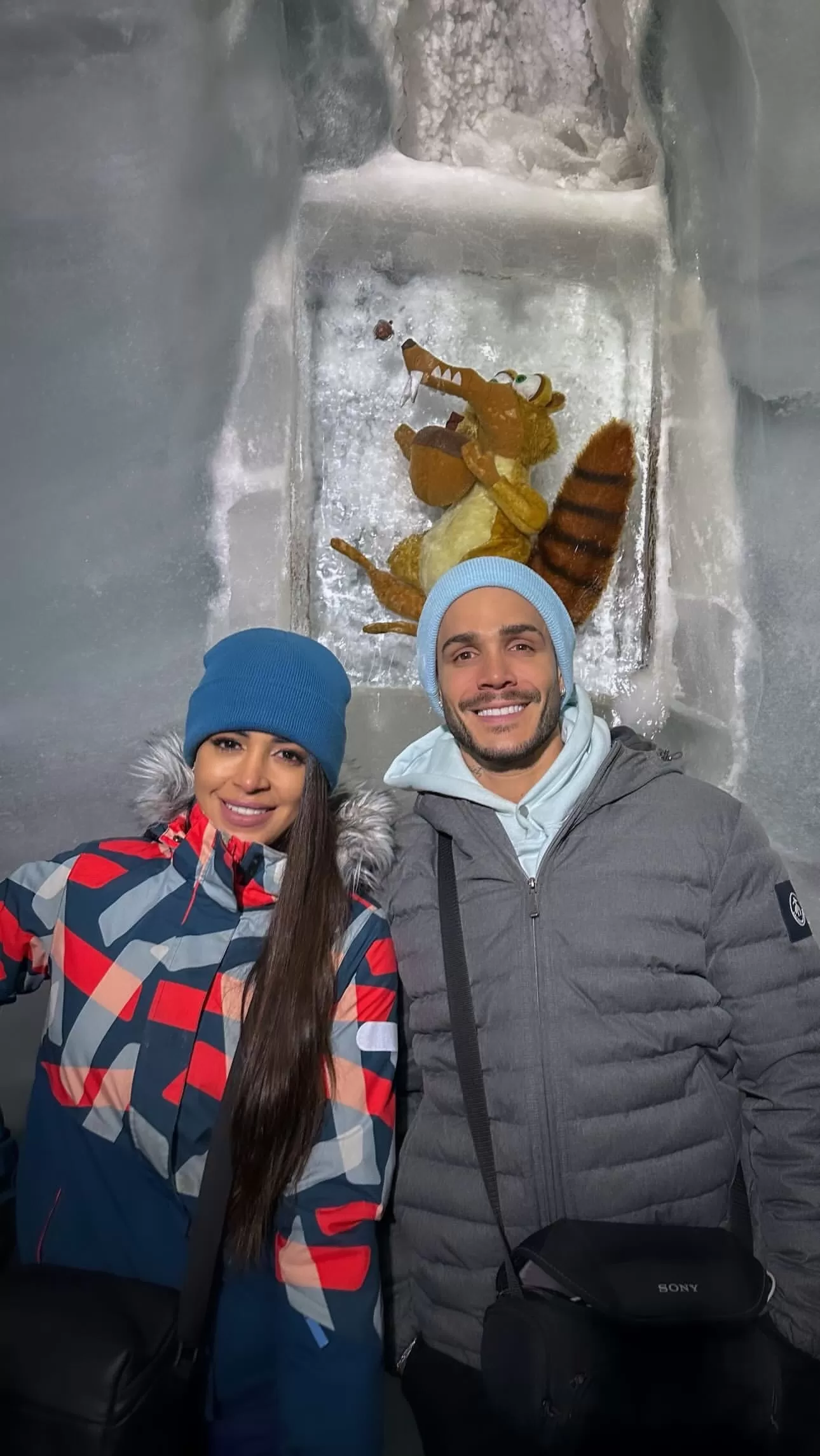 Onelia Molina y Mario Irivarren en montañas en Suiza / Instagram