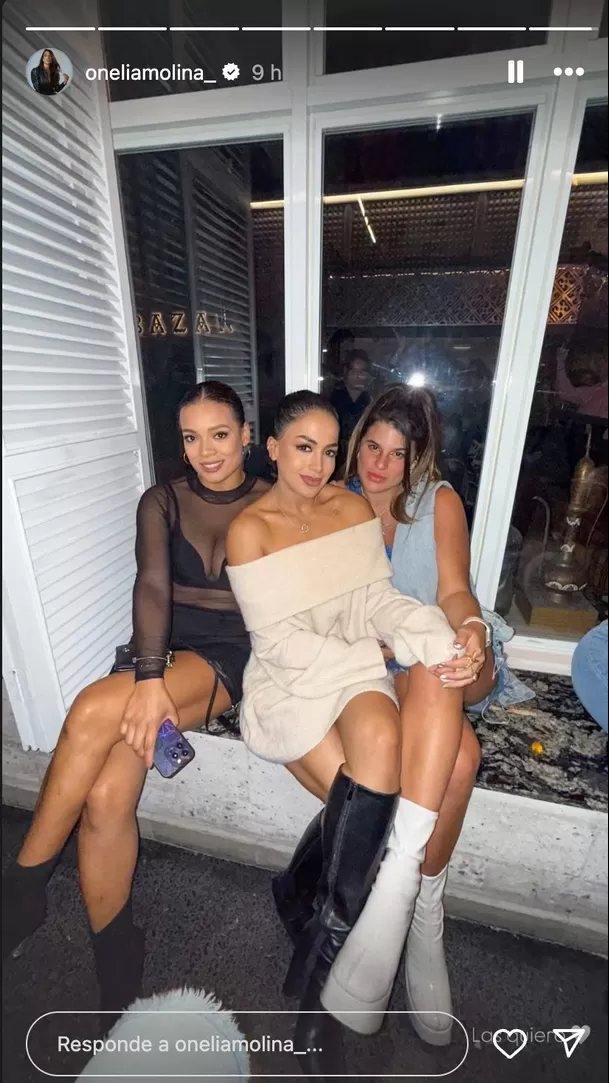 "Las quiero", escribió Onelia Molina en una historia de Instagram junto a Macarena Vélez. Foto: Instagram