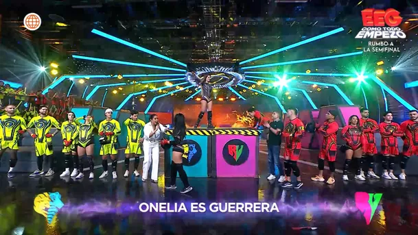 Katia Palma intentó animar a Onelia Molina y le dio un cálida bienvenida al equipo. Foto: América TV Katia Palma intentó animar a Onelia Molina y le dio un cálida bienvenida al equipo. Foto: América TV