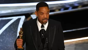  Will Smith pide disculpas entre lágrimas tras golpear a Chris Rock . Fuente: Grosby Group