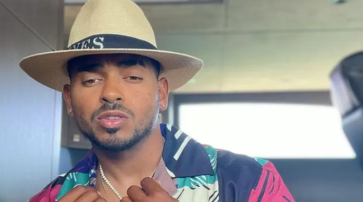 Ozuna exhorta a los jóvenes a vacunarse contra la Covid-19 Ozuna exhorta a los jóvenes a vacunarse contra la Covid-19