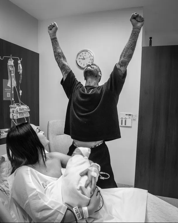 Angie Arizaga y Jota Benz ya están en casa cuidando a Matteo Alessandro / Instagram Angie Arizaga y Jota Benz ya están en casa cuidando a Matteo Alessandro / Instagram