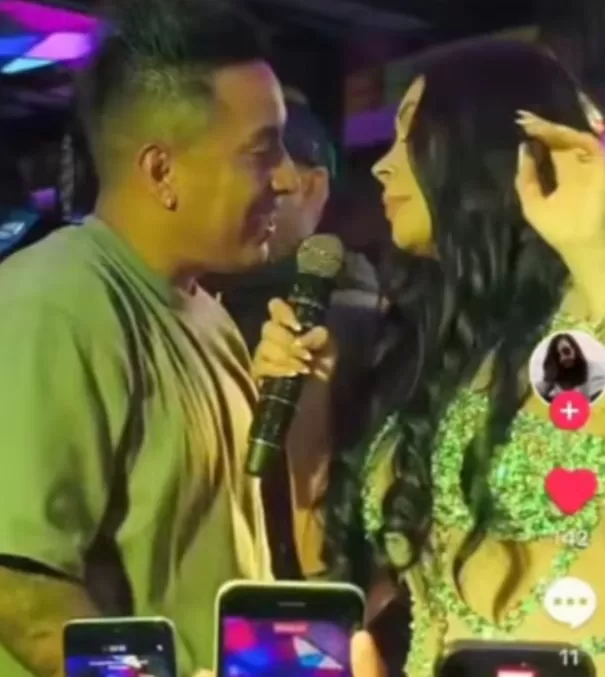 Pamela Franco hizo cara de 'asco' cuando Cueva le robó un beso/Foto: Instagram