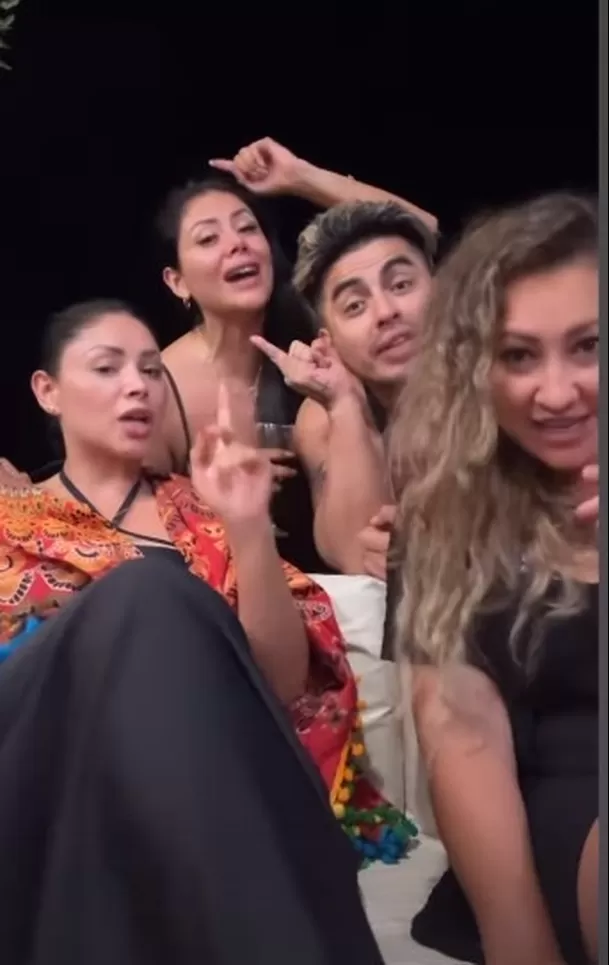 Pamela Franco y Vanessa Pumarica lanzaron indirecta a Dorita. Foto: Instagram Pamela Franco y Vanessa Pumarica lanzaron indirecta a Dorita. Foto: Instagram