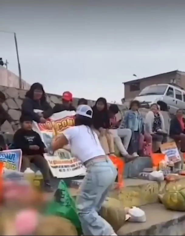 Pamela López repartió marcianos y donaciones en VMT/Foto: Instagram