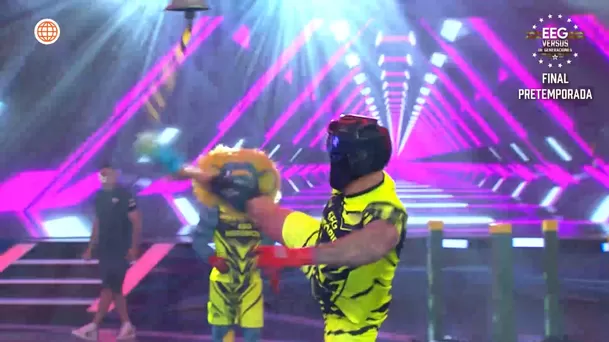 Pancho descargó su furia con tremenda patada tras perder contra Kevin. Fuente: AméricaTV Pancho descargó su furia con tremenda patada tras perder contra Kevin. Fuente: AméricaTV