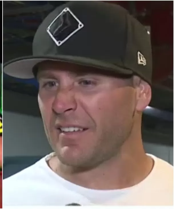 Raúl Carpena se encuentra en el ojo de la tormenta tras recibir duras críticas por parte de sus compañeros de equipo Raúl Carpena se encuentra en el ojo de la tormenta tras recibir duras críticas por parte de sus compañeros de equipo