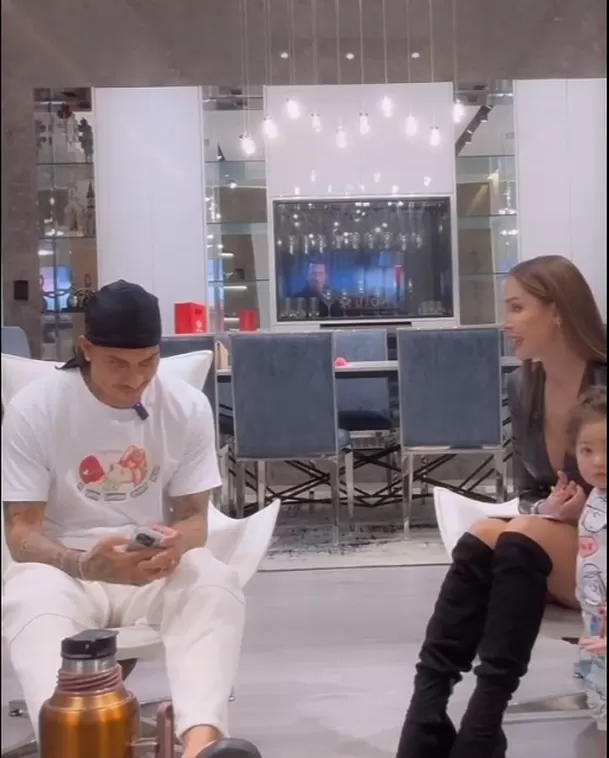 Ana Paula Consorte tomó ppor sorpresa a Paolo Guerrero en un live en TikTok/Foto: Instagarm