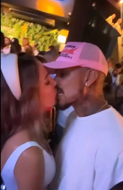 Paolo Guerrero y Ana Paula Consorte juntos en el Carnaval de Río/Foto: Instagram