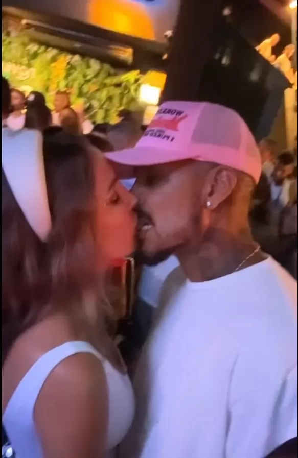 Paolo Guerrero y Ana Paula Consorte juntos en el Carnaval de Río/Foto: Instagram